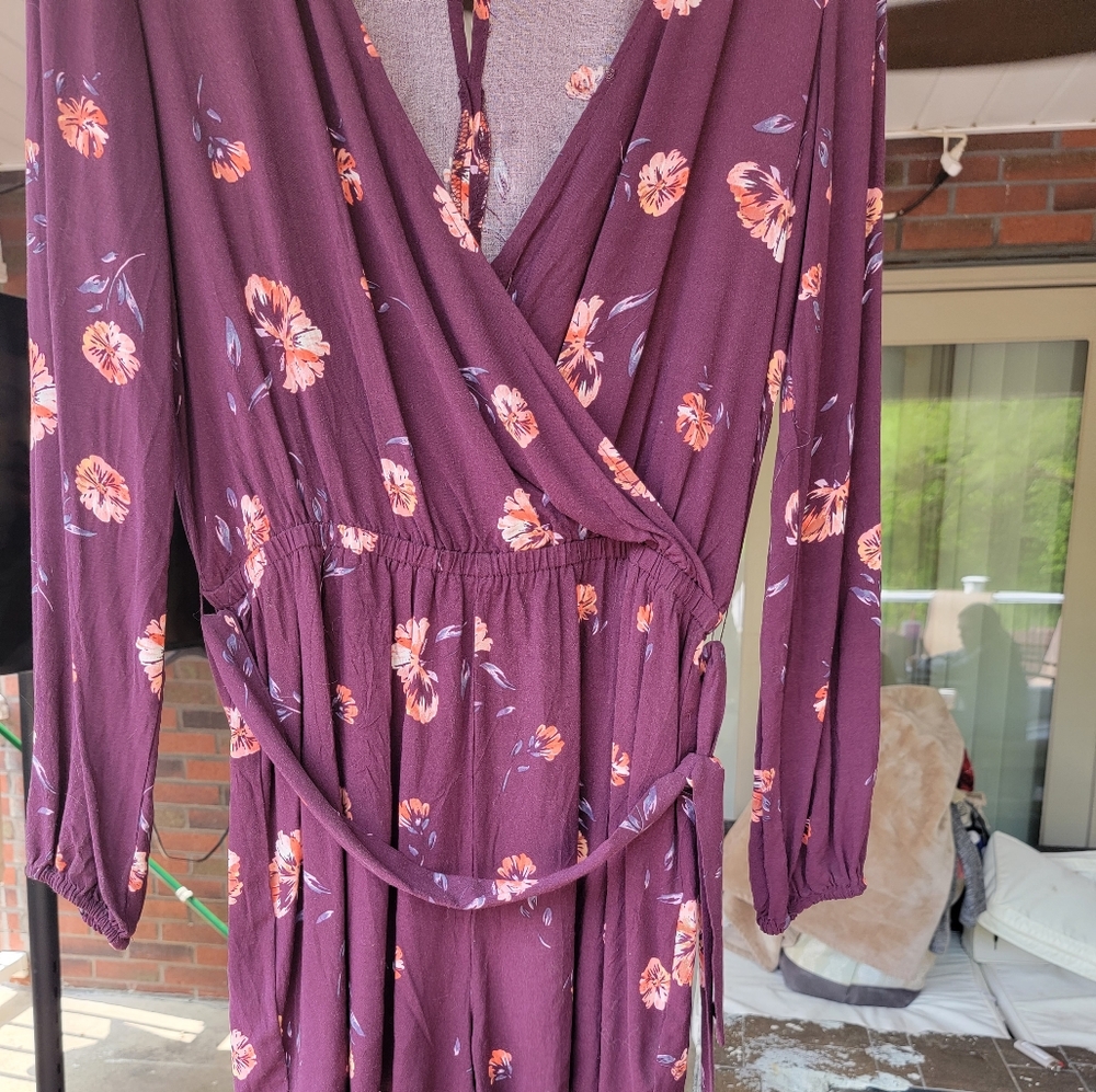 Aeropostale floral long sleeve romper shorts
